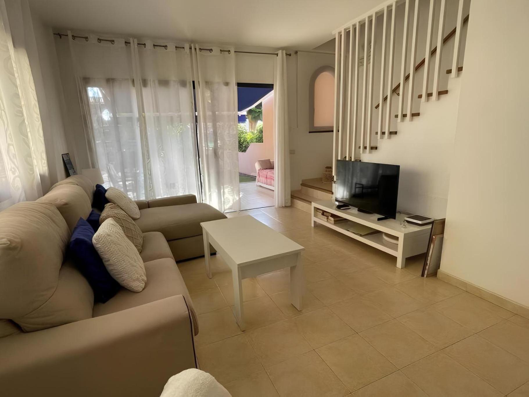 Bonita Villa Con Propio Entrada Y Con Piscina San Bartolomé Exterior foto